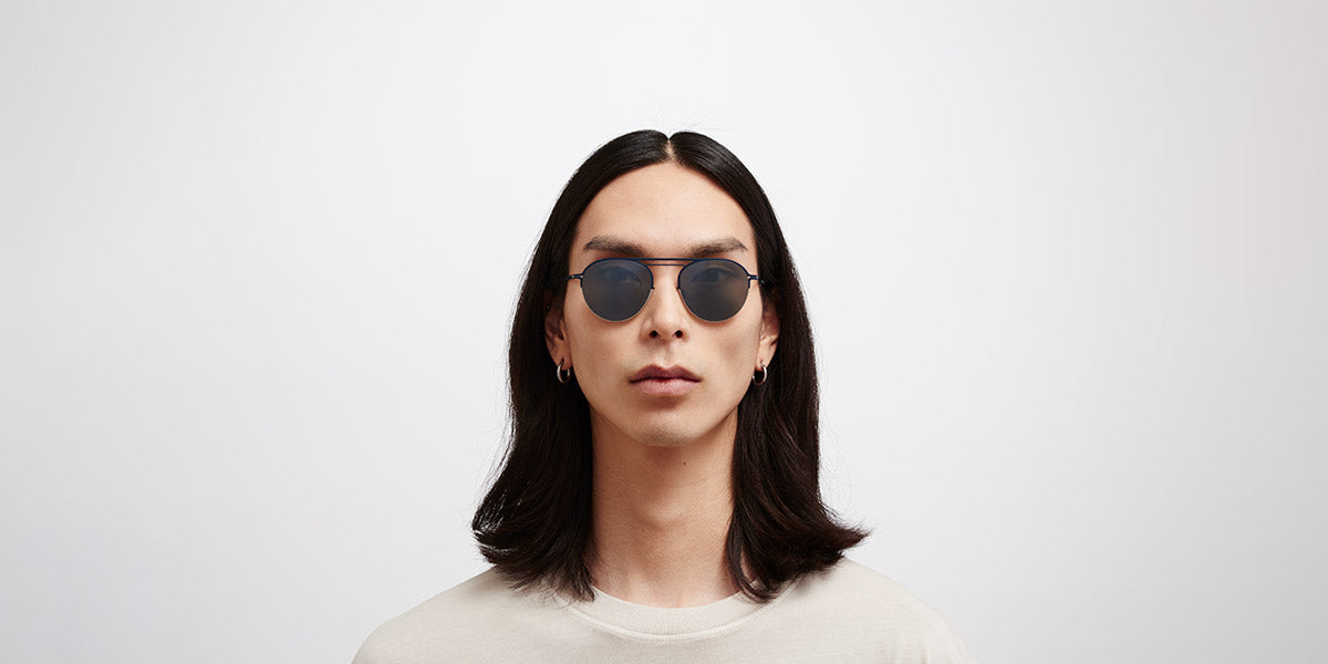 Mykita® DUANE MYK DUANE Silver/Navy / Light Silver Flash 51 - Silver/Navy / Light Silver Flash Sunglasses