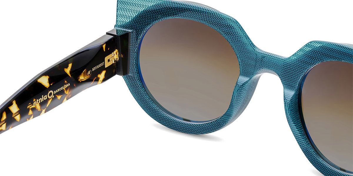 Etnia Barcelona® Izzi ETB 5 IZZI 48S TQHV - TQHV Blue/Havana Sunglasses