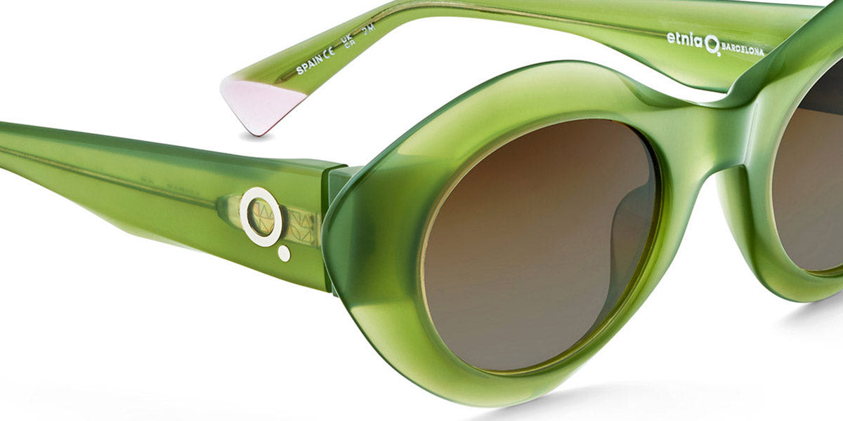 Etnia Barcelona® AMPAT 5 AMPAT 50S GR - GR Green Sunglasses